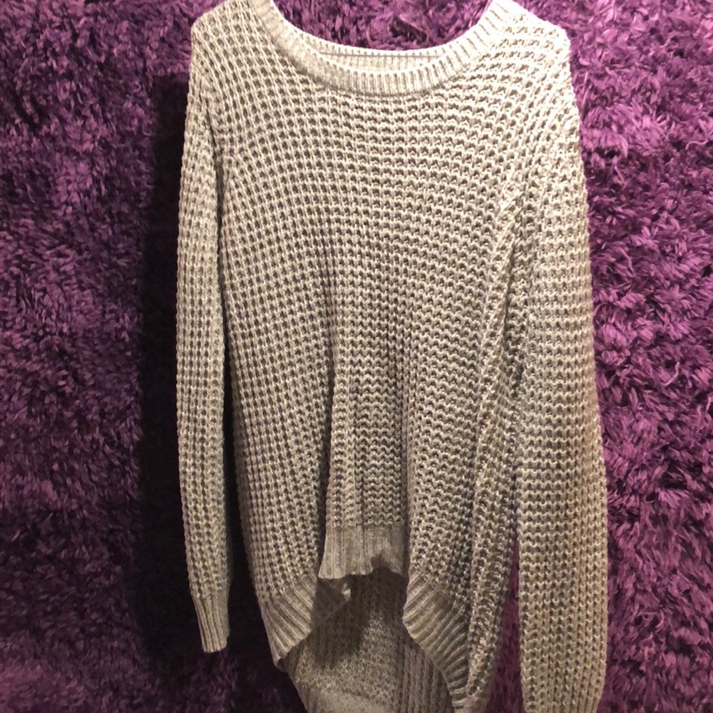 rue21: Gray Oversized Sweater